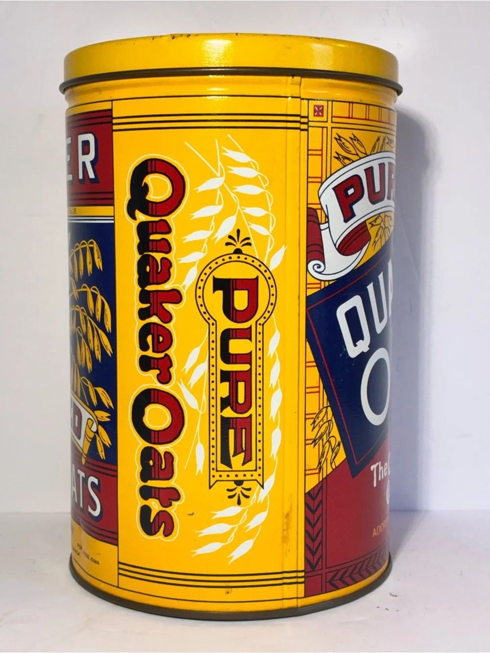 Quaker Rolled White Oats Vintage Yellow Red Tin - Quaker